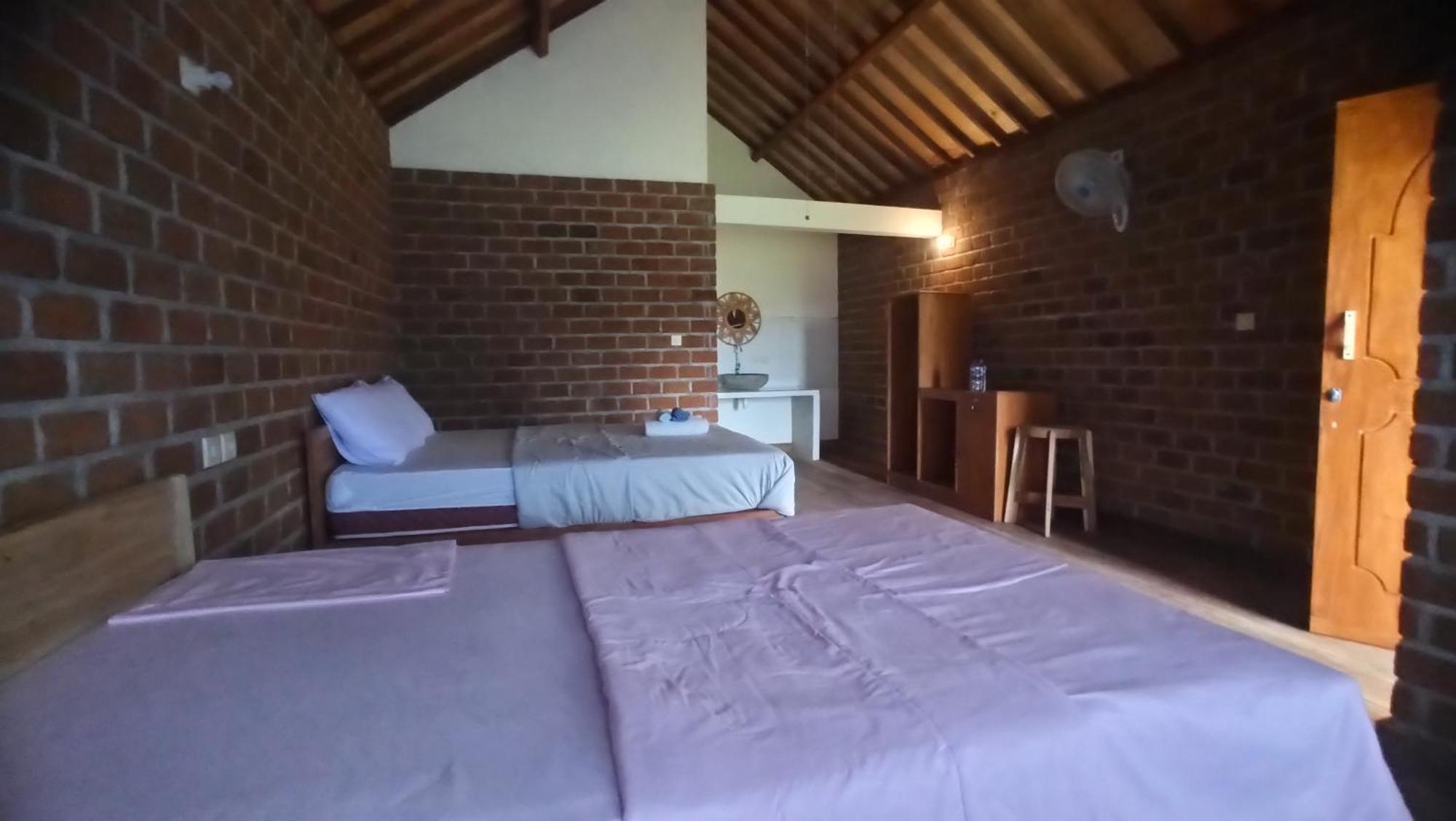 Bunga Maliq Bungalow Lombok Tetebatu Quarto foto
