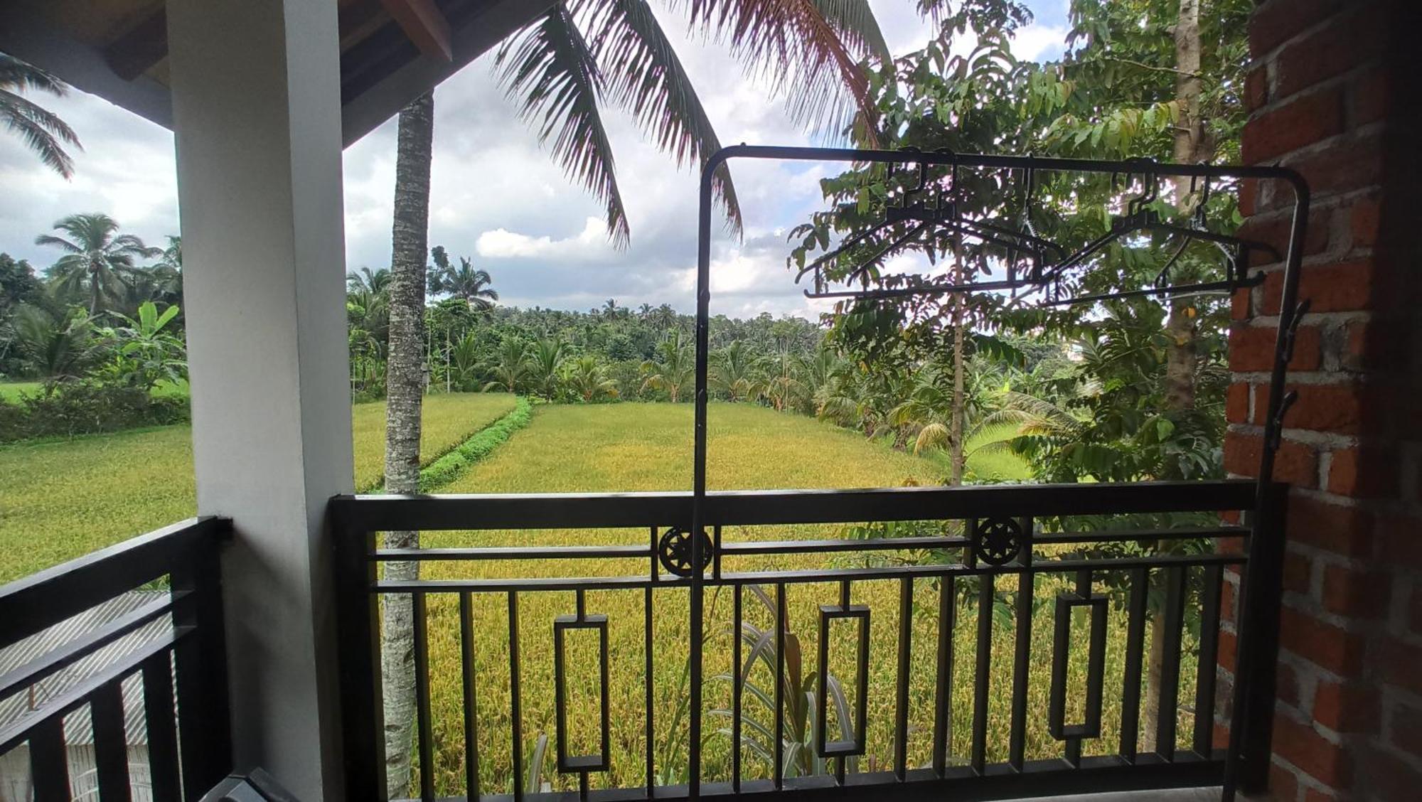 Bunga Maliq Bungalow Lombok Tetebatu Quarto foto