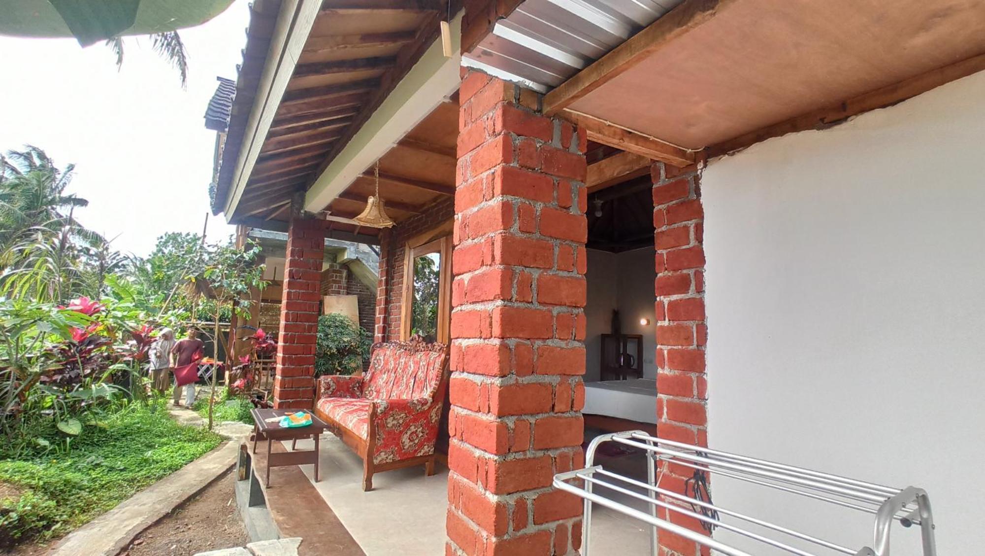 Bunga Maliq Bungalow Lombok Tetebatu Quarto foto