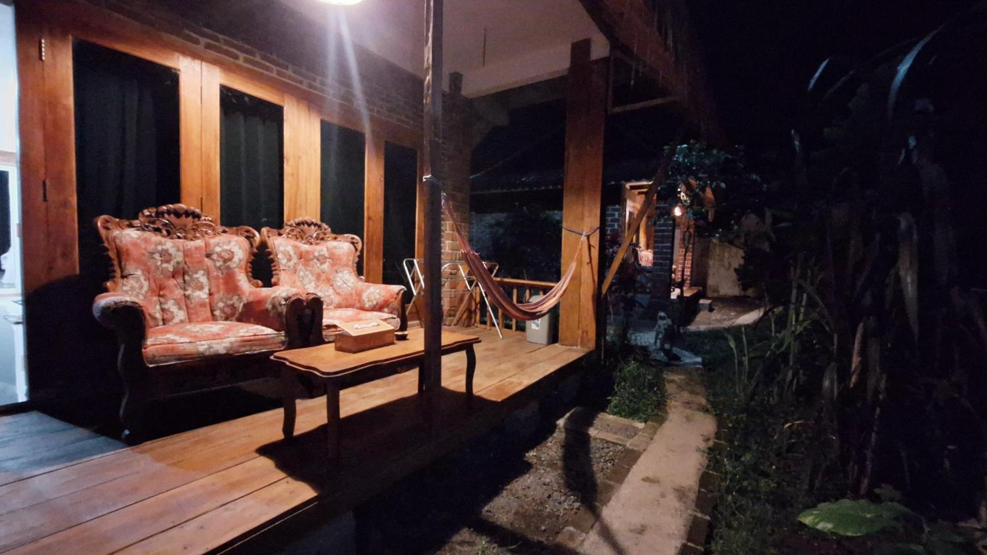Bunga Maliq Bungalow Lombok Tetebatu Quarto foto